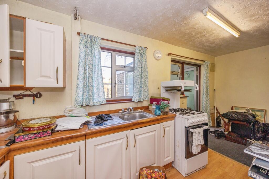 James Road, Havant - View 3