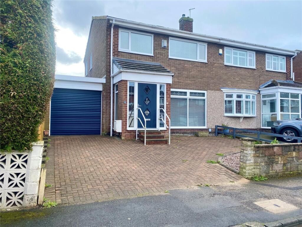 3-bed semi-detached on Redwood Close, Hetton Le Hole, DH5, £175,000