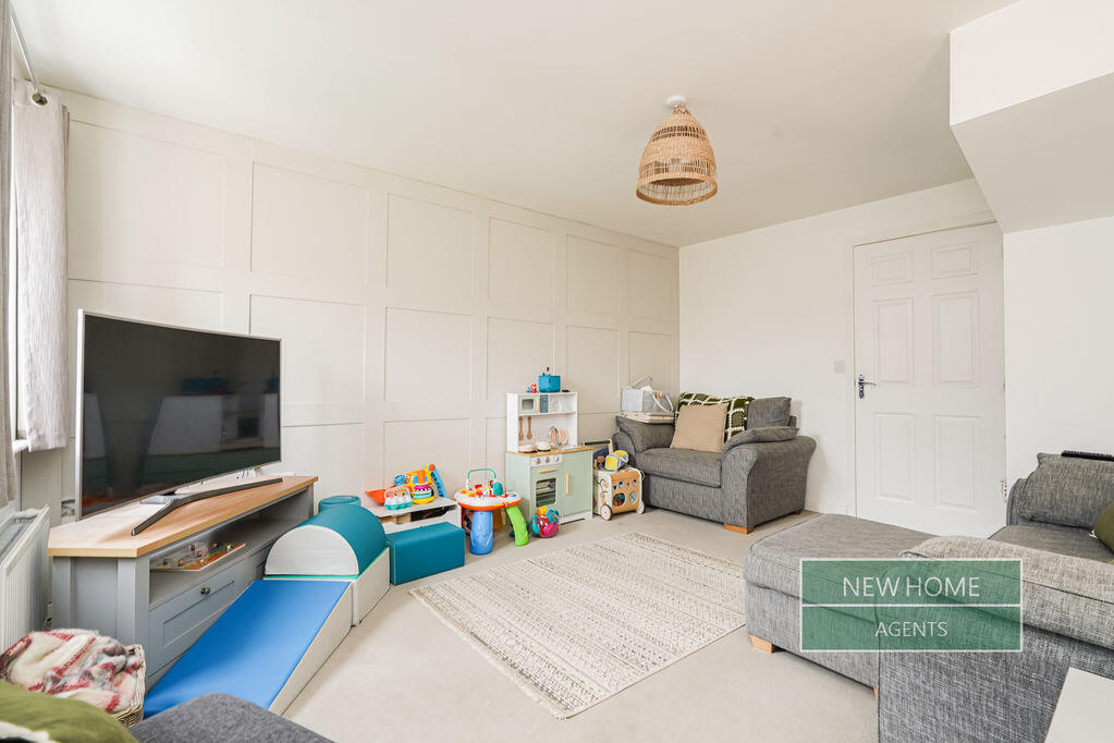 House in Wakefield, Epitome, Outwood - More