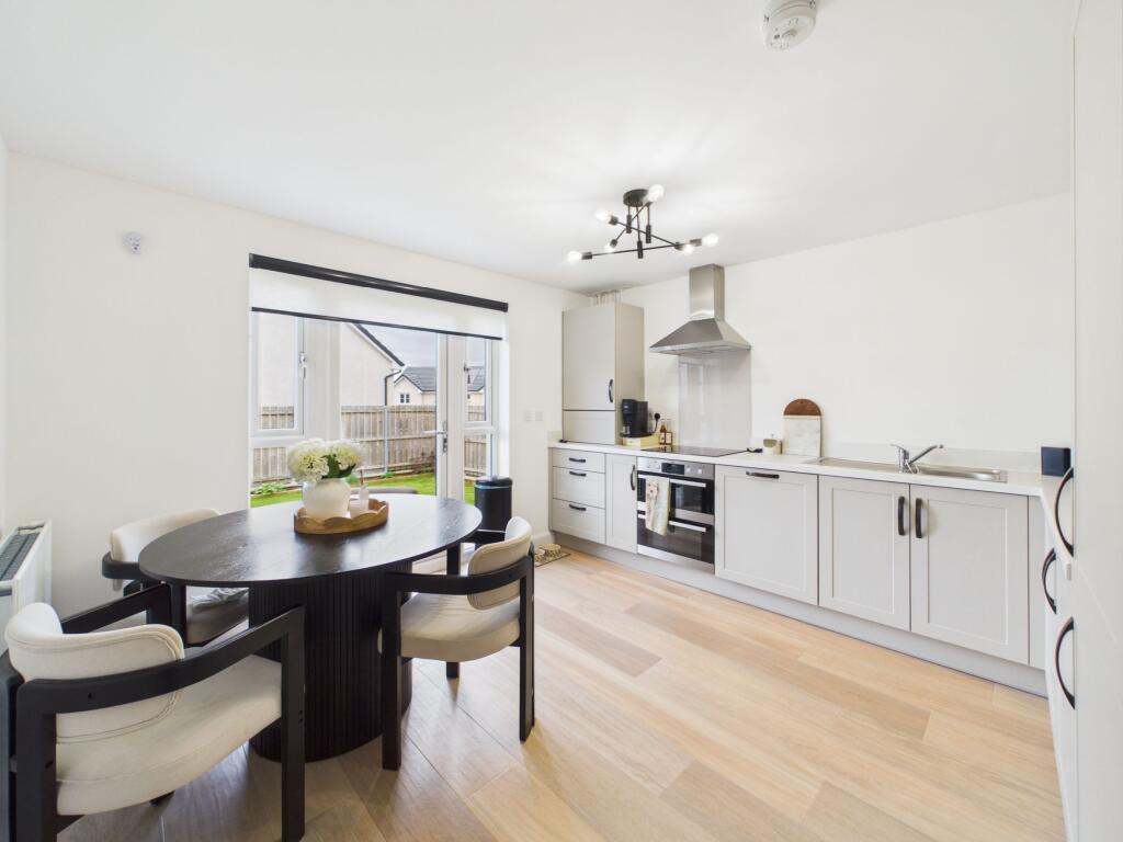 Barrie Road, Newarthill, Motherwell - View 5