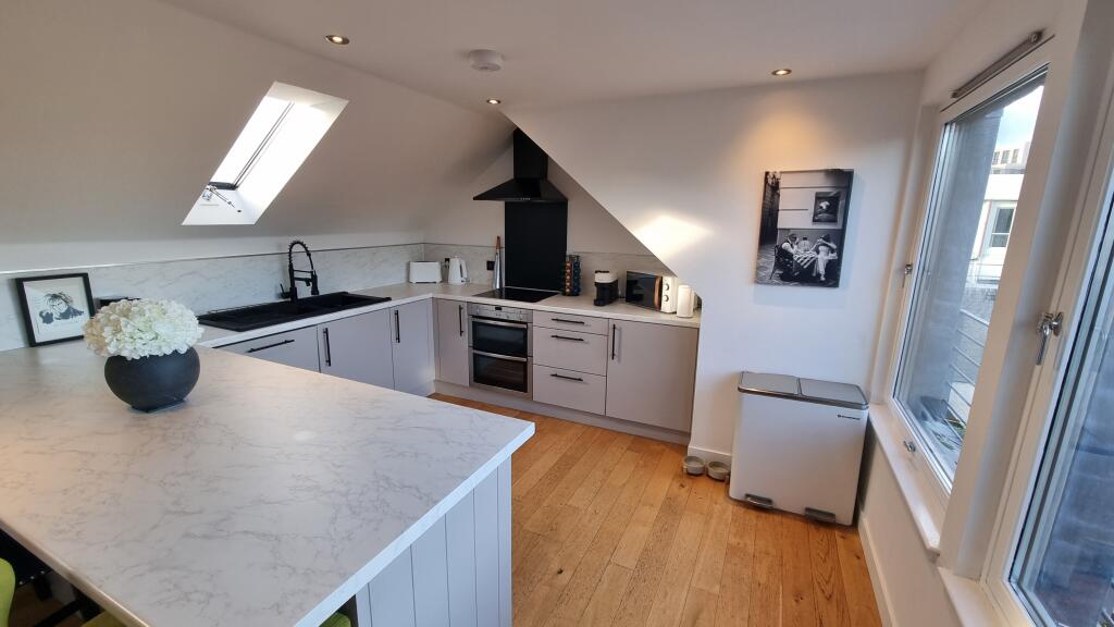 Apartment in Aberdeen - View 5