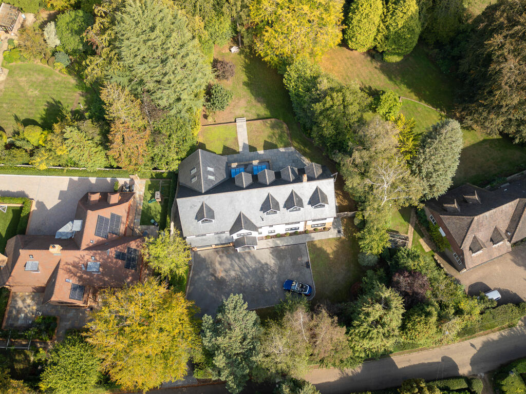 8-bed house on 67, Kippington Road, Sevenoaks, Kent, £3,600,000