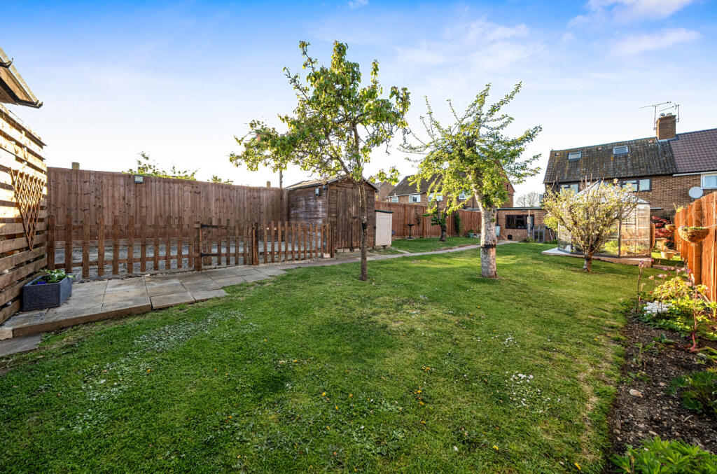 House in Tewkesbury - View 2