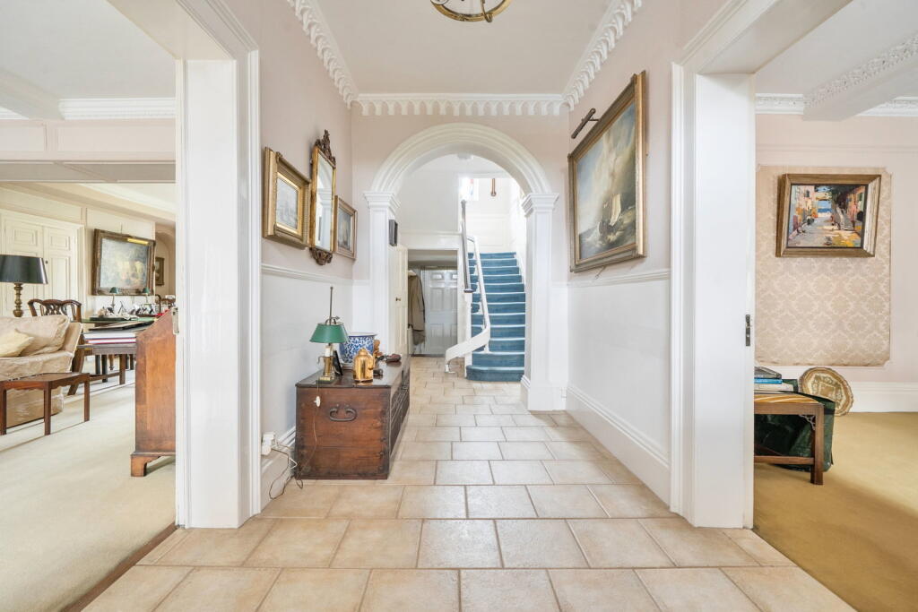 House in Harborough, Leicestershire - More