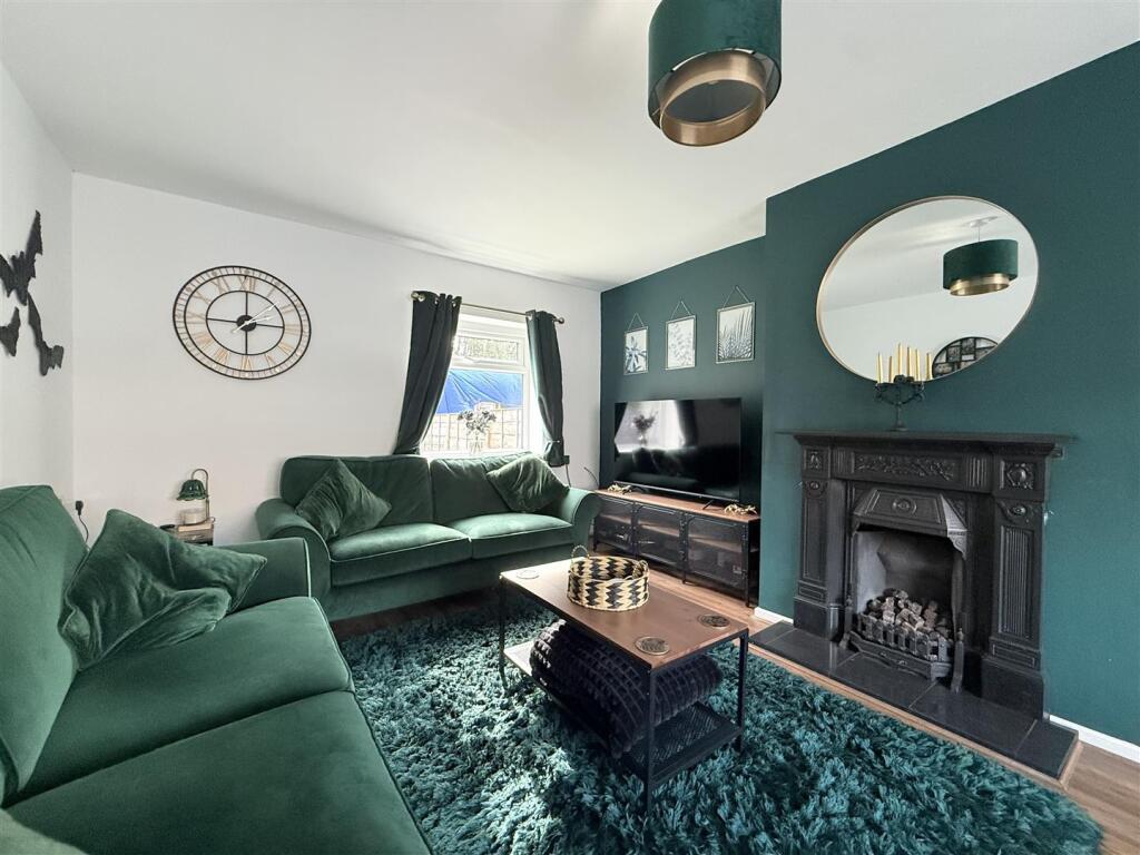House in Stockport - View 4
