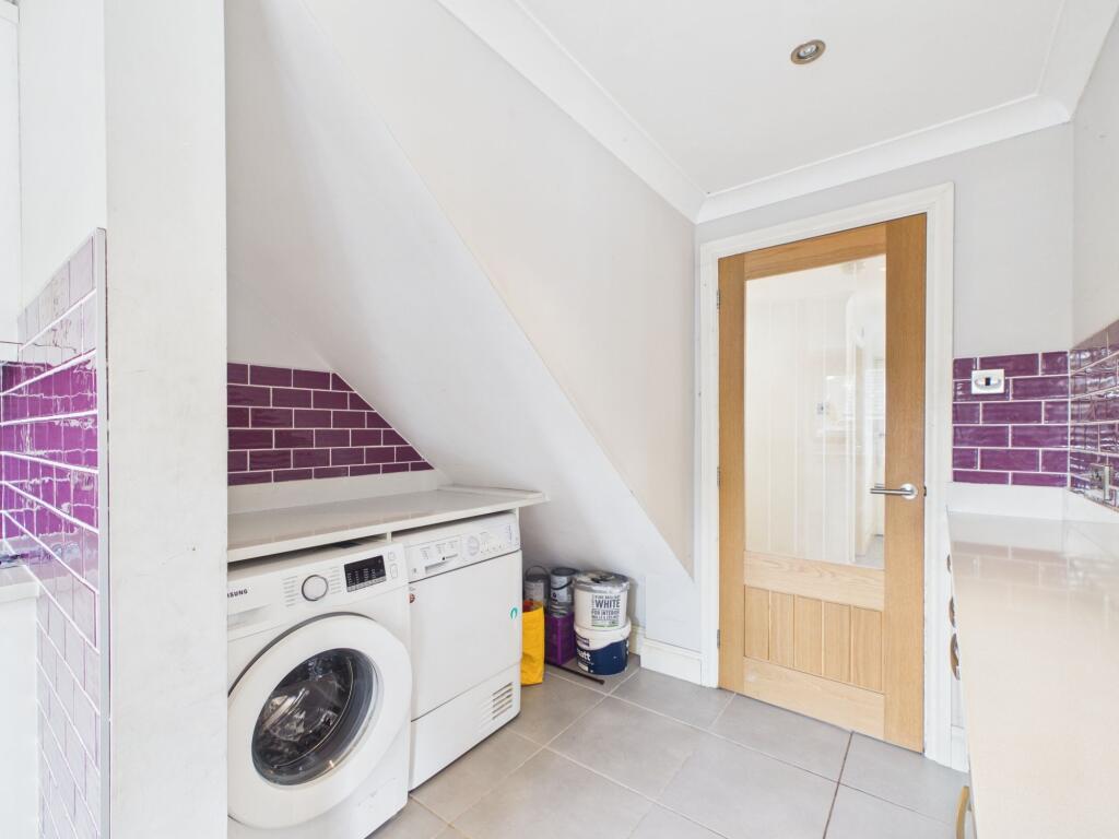 House in Theale, West Berkshire - View 4