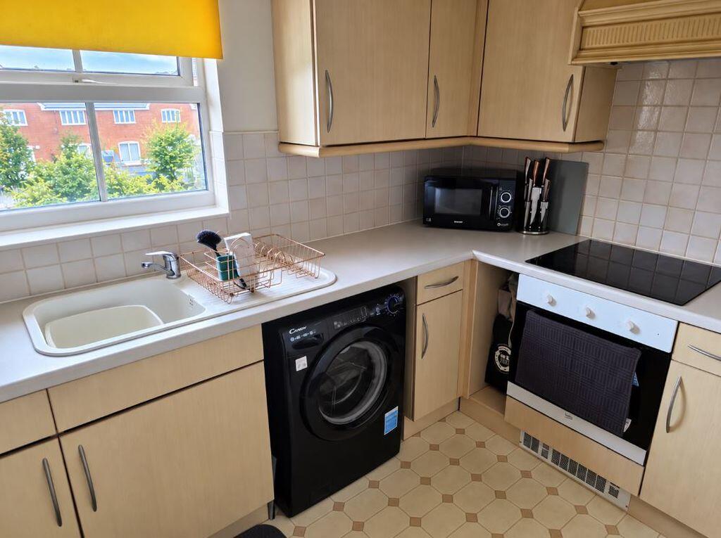 Apartment in Chafford Hundred, South Stifford - View 3