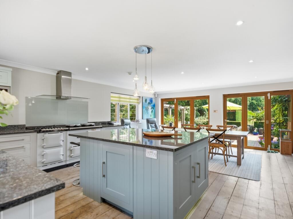 House in New Forest, Ringwood - More
