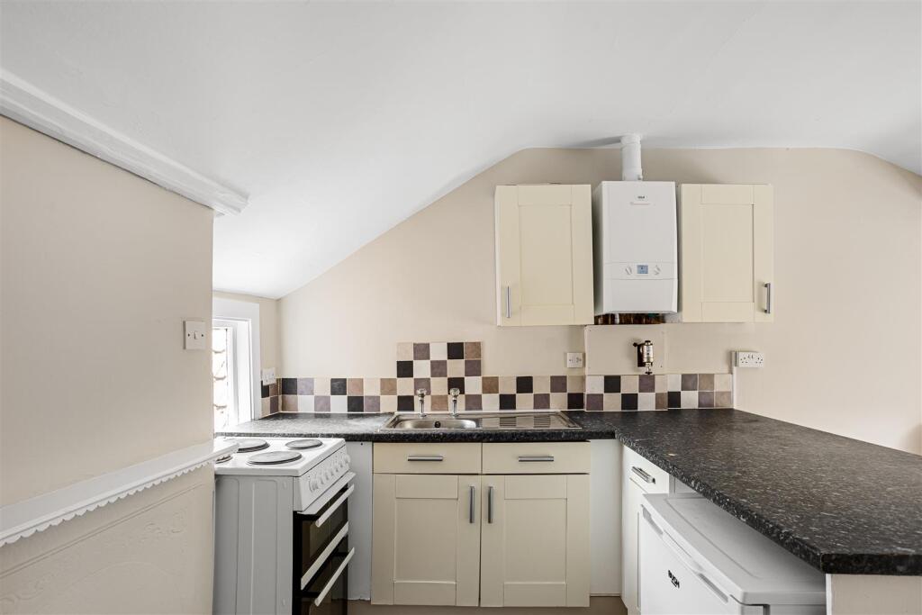 Apartment in York, Scarcroft, Bishophill - View 2