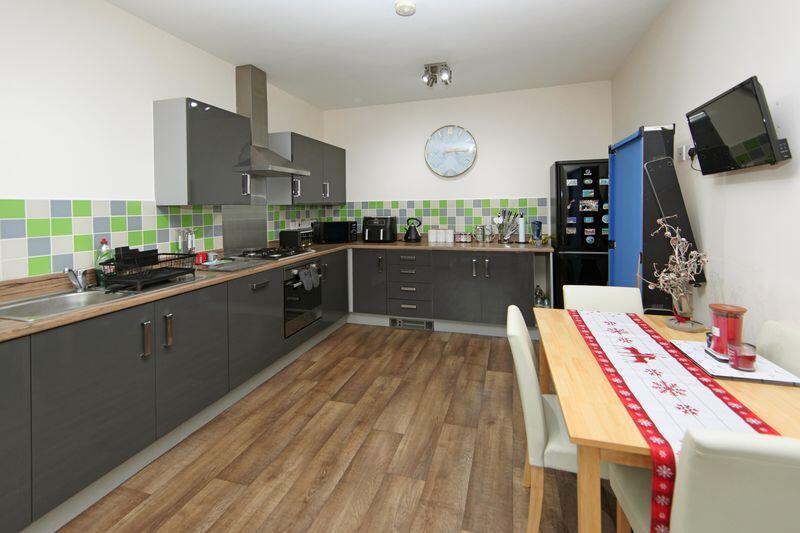 Gorsey Meadow, Lightmoor, Telford, TF4 3GG photo 3