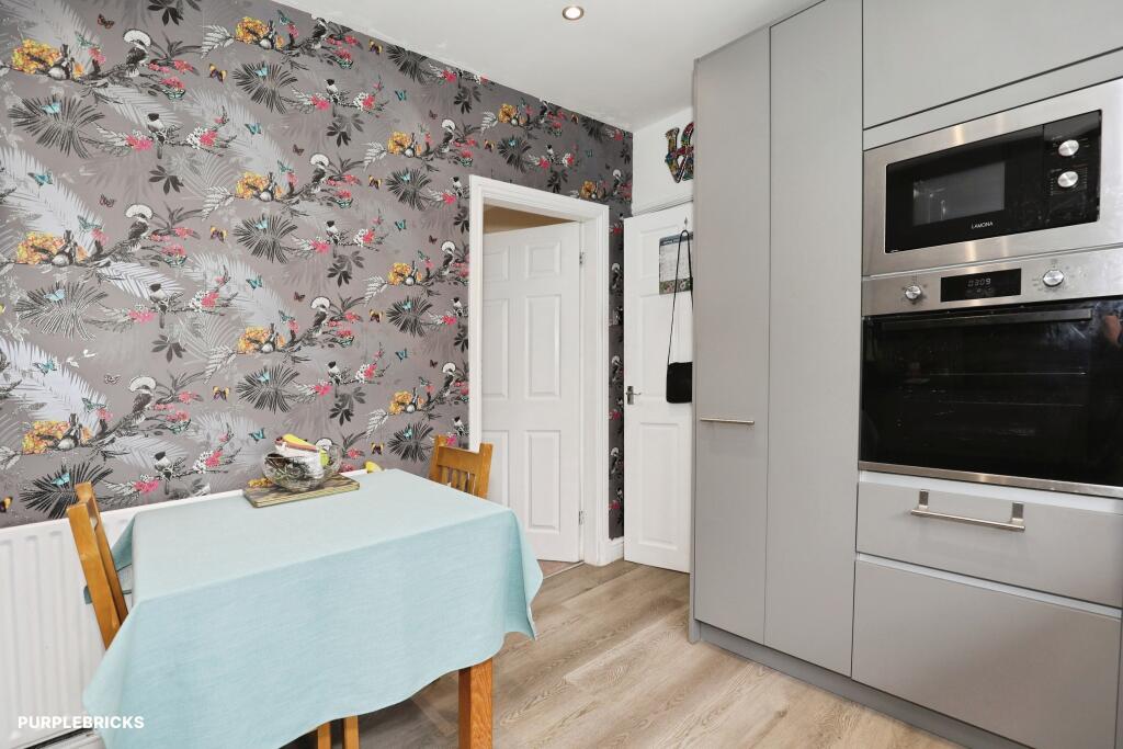 House in Stoke-on-Trent - More