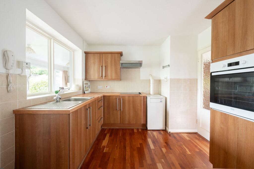 Grange Road, Felmersham, MK43 photo 4