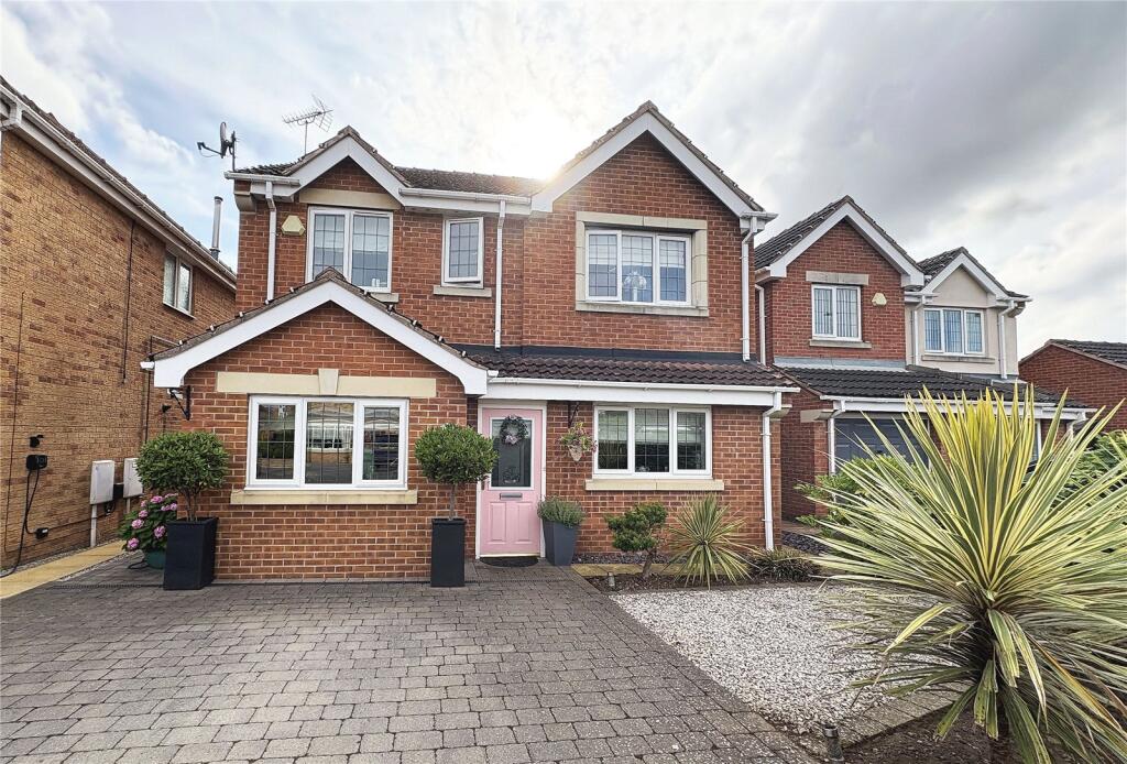 Main image of property: Saucemere Drive, Newark, Nottinghamshire, NG24