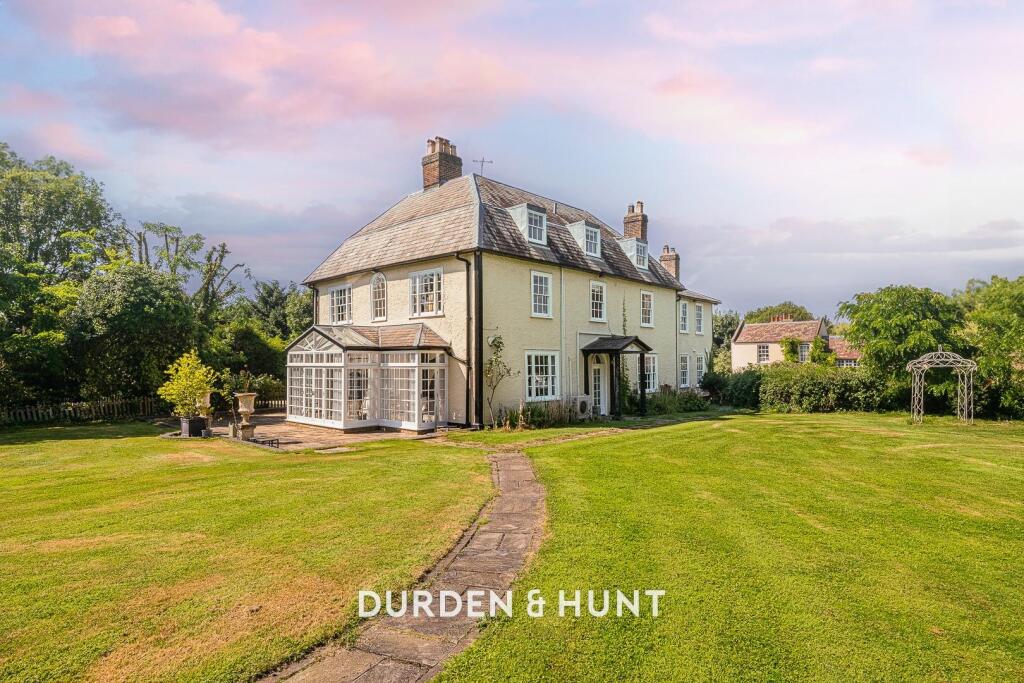 Main image of property: Stapleford Abbotts, RM4