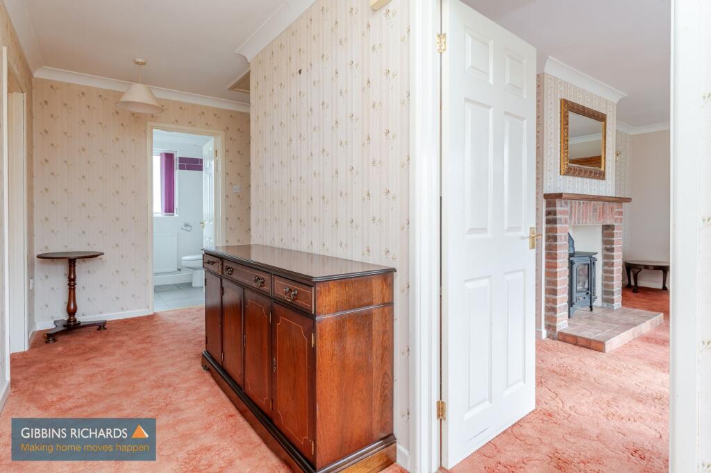 House in Taunton - View 5
