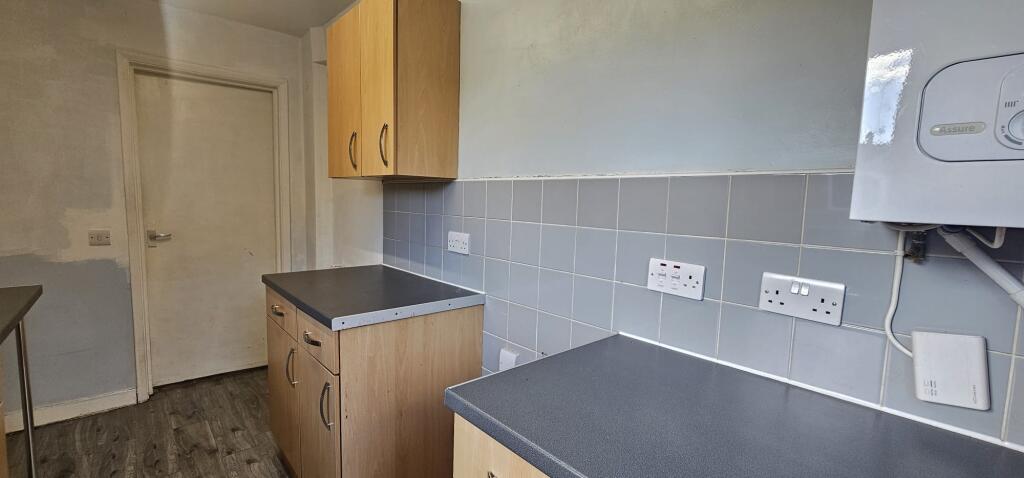 Apartment in South Tyneside, Westoe - More