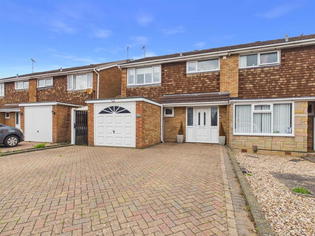 Main image of property: Chetwynd Drive, Nuneaton
