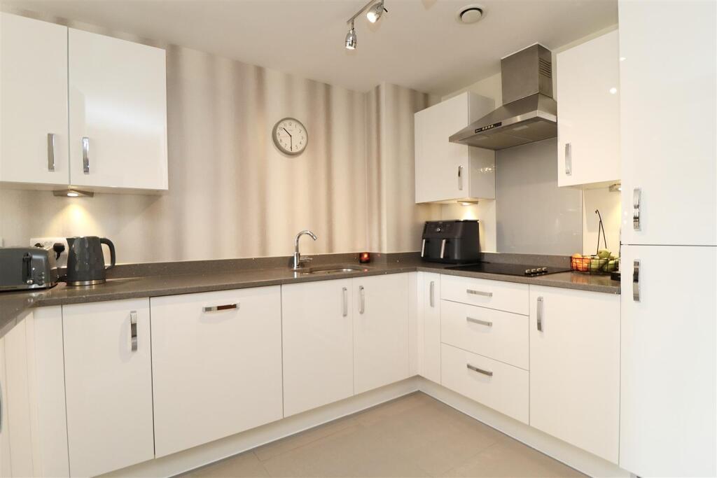 Apartment in Stamford Bridge, Catton - View 5