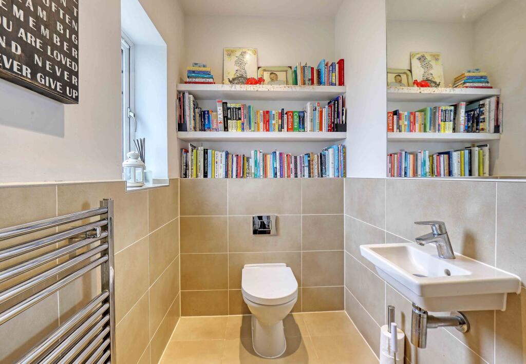 House in Cookham, Windsor and Maidenhead - More