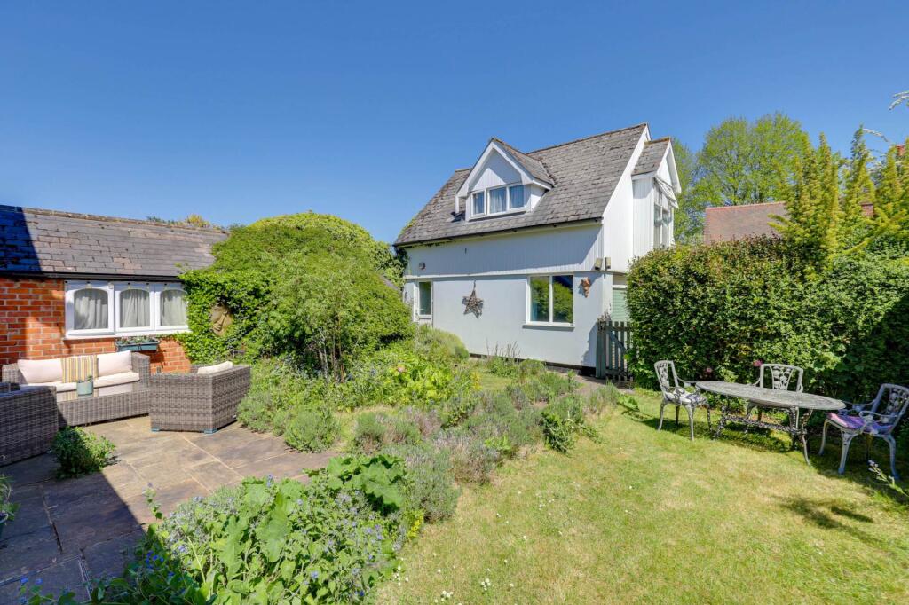 House in South Oxfordshire, Sonning Common - View 2