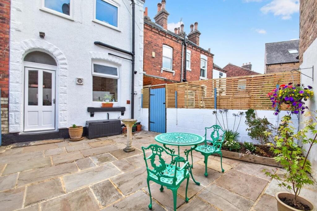 House in Harrogate, Woodfield - View 5