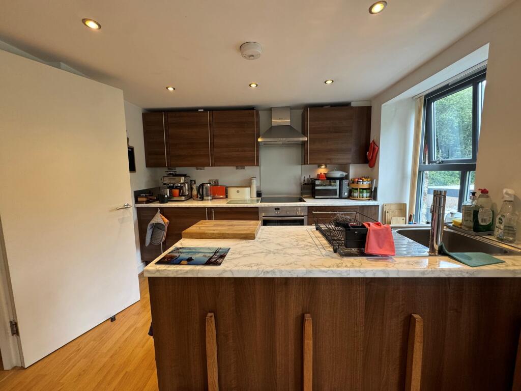Apartment in Stockport - View 5