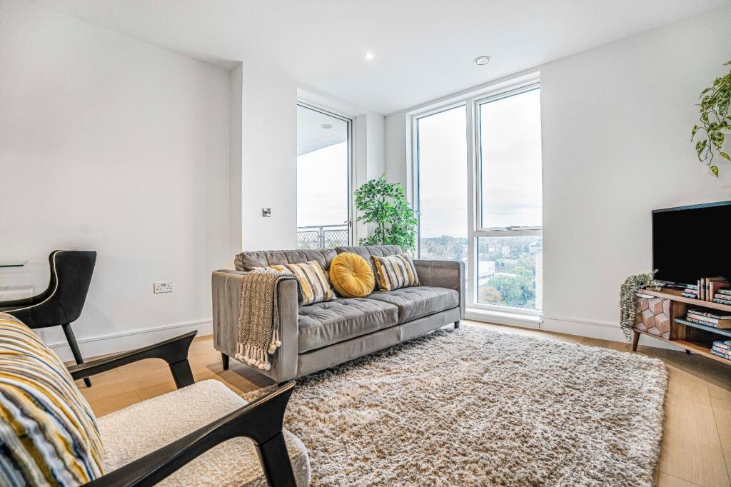 Apartment in London - More