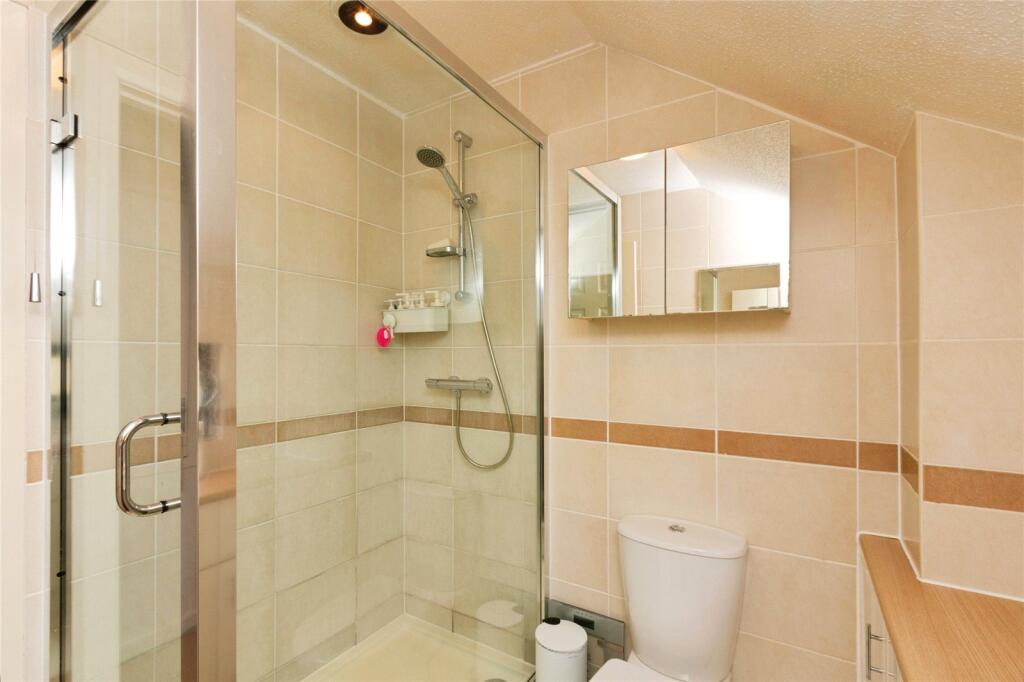 Ruskin Close, Basingstoke, Hampshire, RG21 photo 3