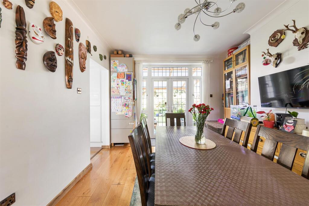 Lechmere Avenue, Woodford Green photo 4