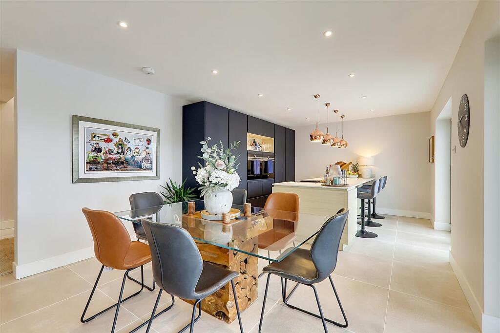 House in Worthing, High Salvington - View 4