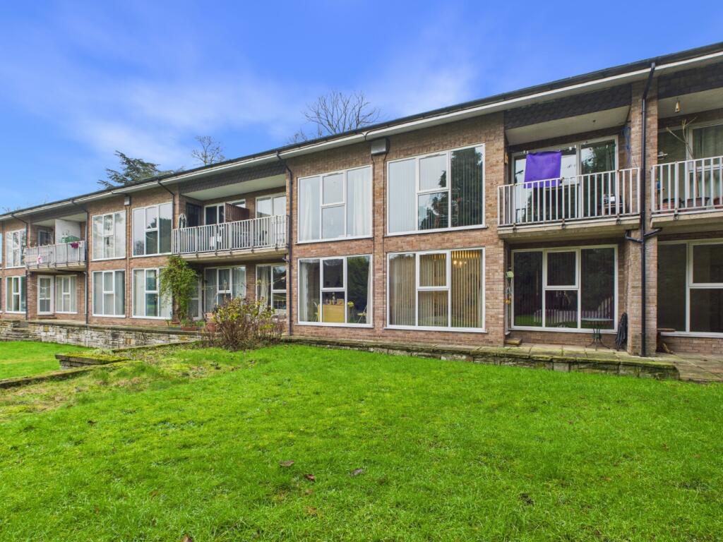 Main image of property: Willow Court, Beverley, East Riding Of Yorkshire, HU17 7LW