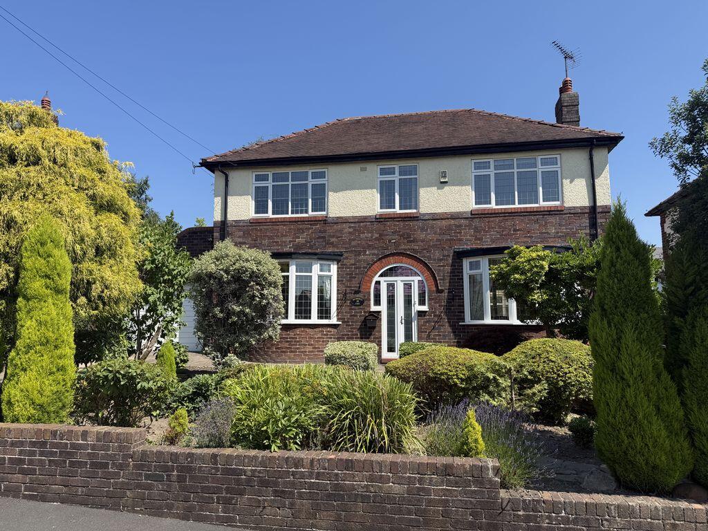 4-bed detached on Carlton Avenue, Romiley, £545,000