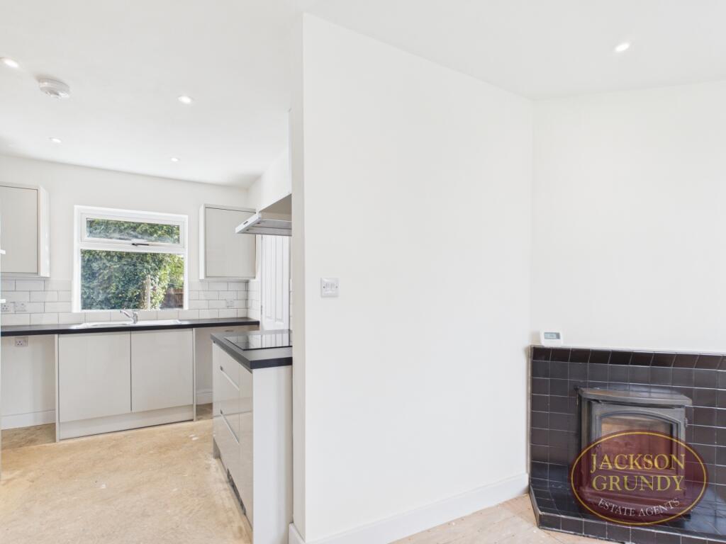House in Northampton, St David's, Kingsthorpe - View 6