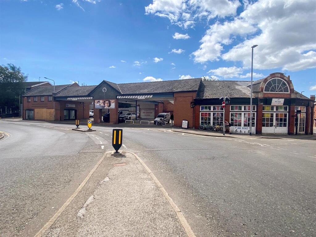 Main image of property: Lombard Street, Newark