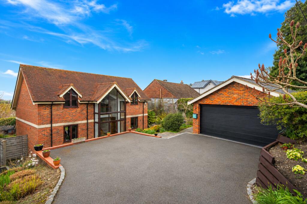 Main image of property: Little Lane, Loosley Row, Princes Risborough, Buckinghamshire, HP27