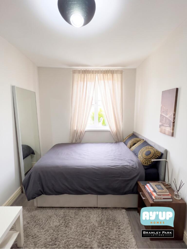 Room 2, 41 Stanhope Road DN1 2UA