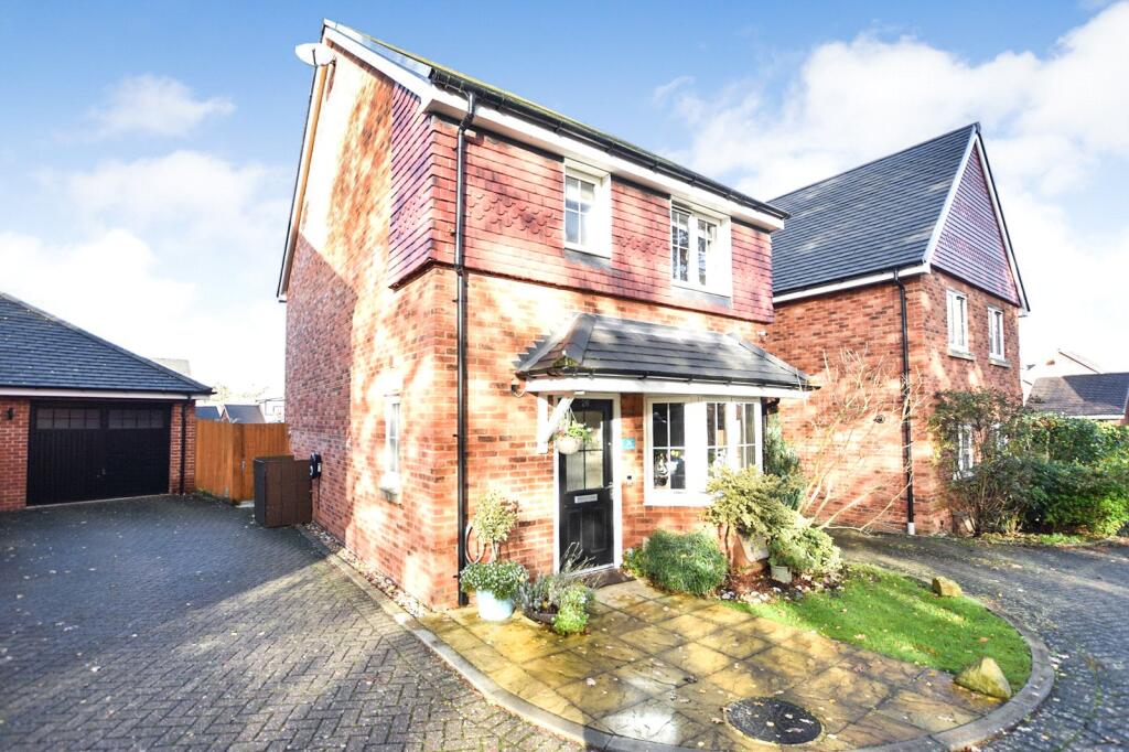 Main image of property: Warbler Road, Farnborough, Hampshire, GU14