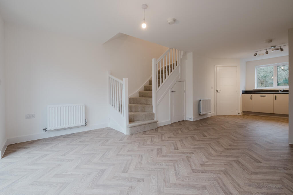 House in Southampton - View 4