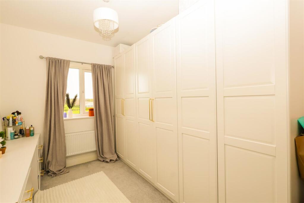 House in West Tanfield, North Yorkshire - More