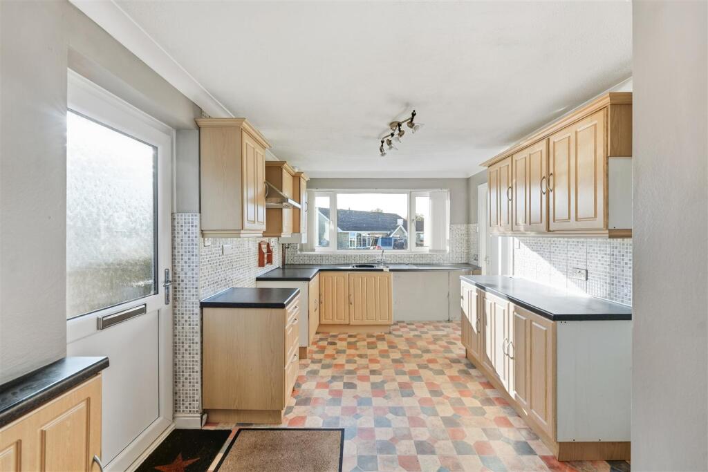 House in York - View 3