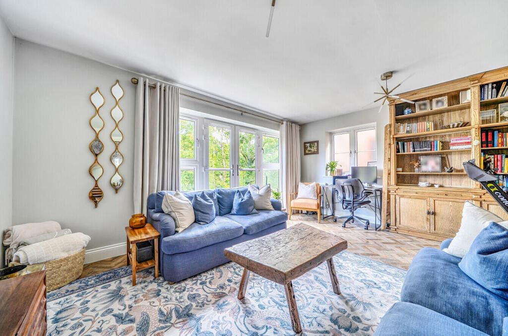 House in Tonbridge - View 4