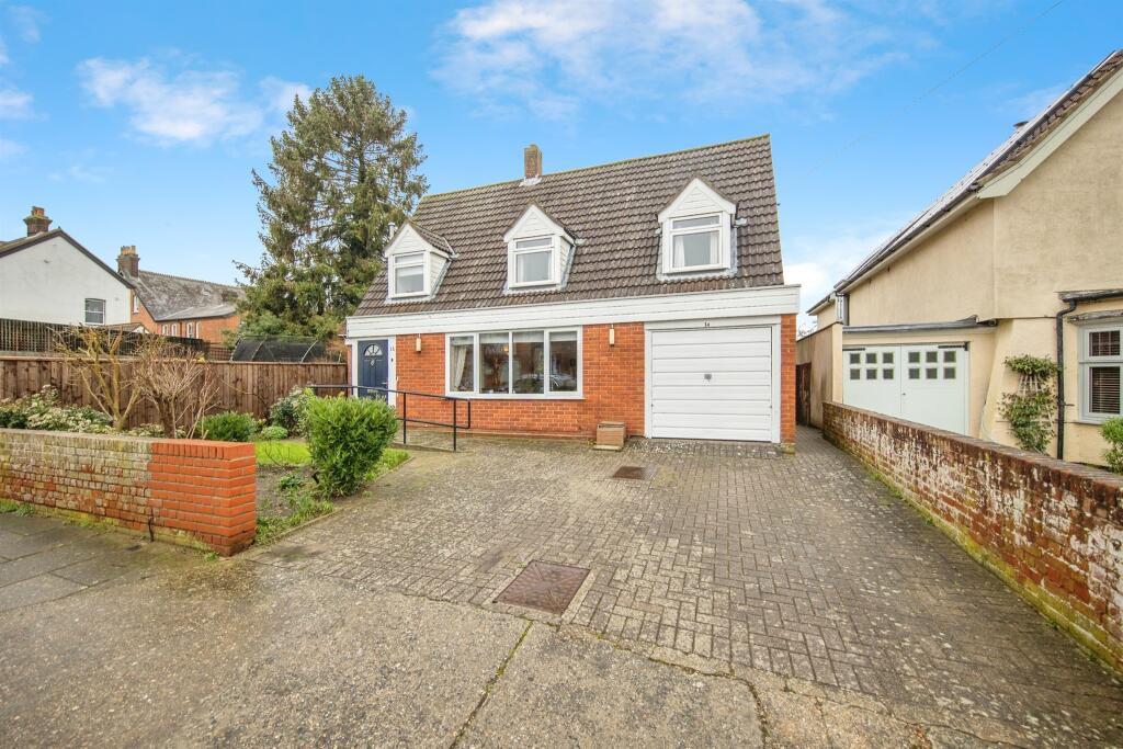 Main image of property: Manor Road, Ipswich