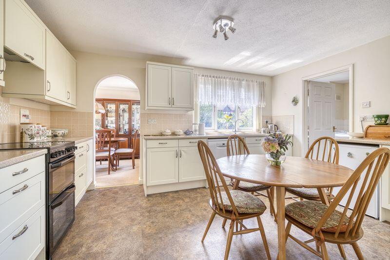 Additional image 2 of Butleigh, spacious and light accommodation in quiet cul-de-sac 