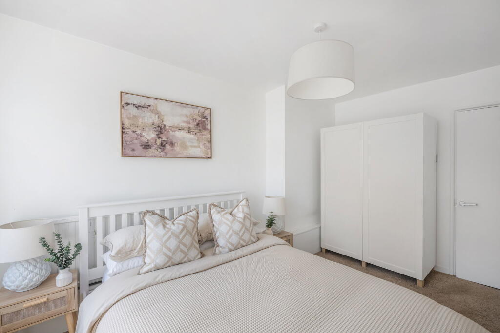 Apartment in London - View 4