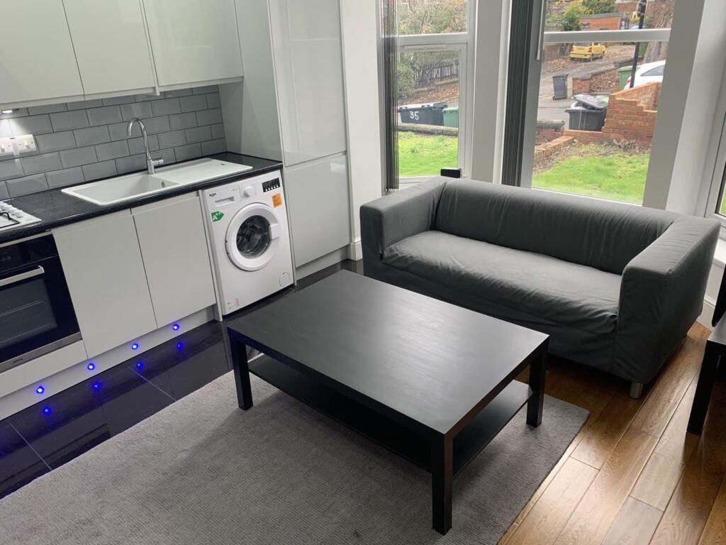 1 bedroom apartment for rent