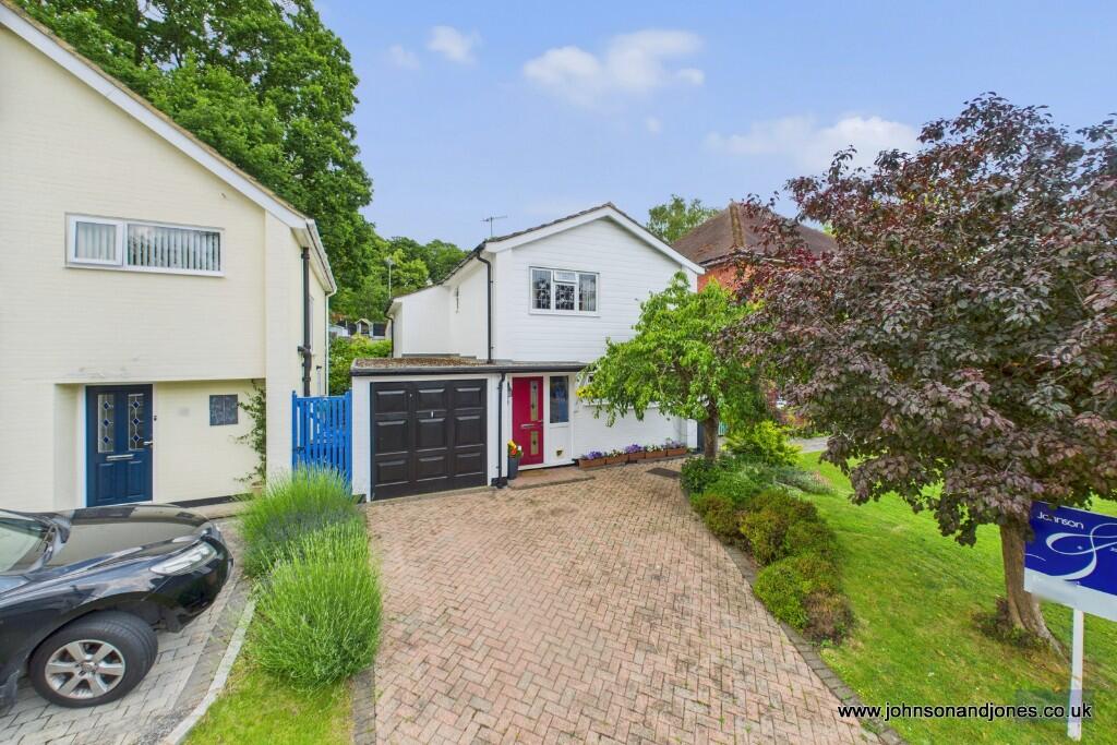 3-bed detached on Malus Drive, Rowtown, Surrey, KT15, £599,950