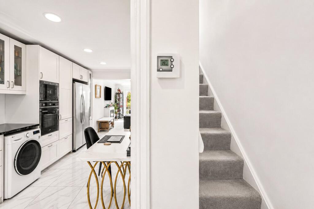 House in London, Blackwall - More