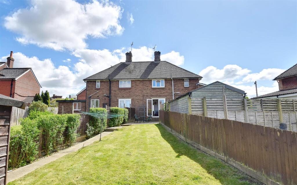 House in Tonbridge - More