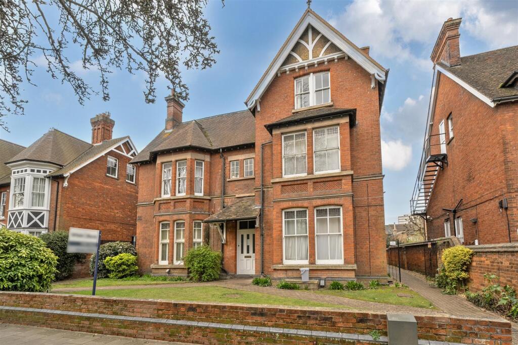 Main image of property: De Parys Avenue, Bedford