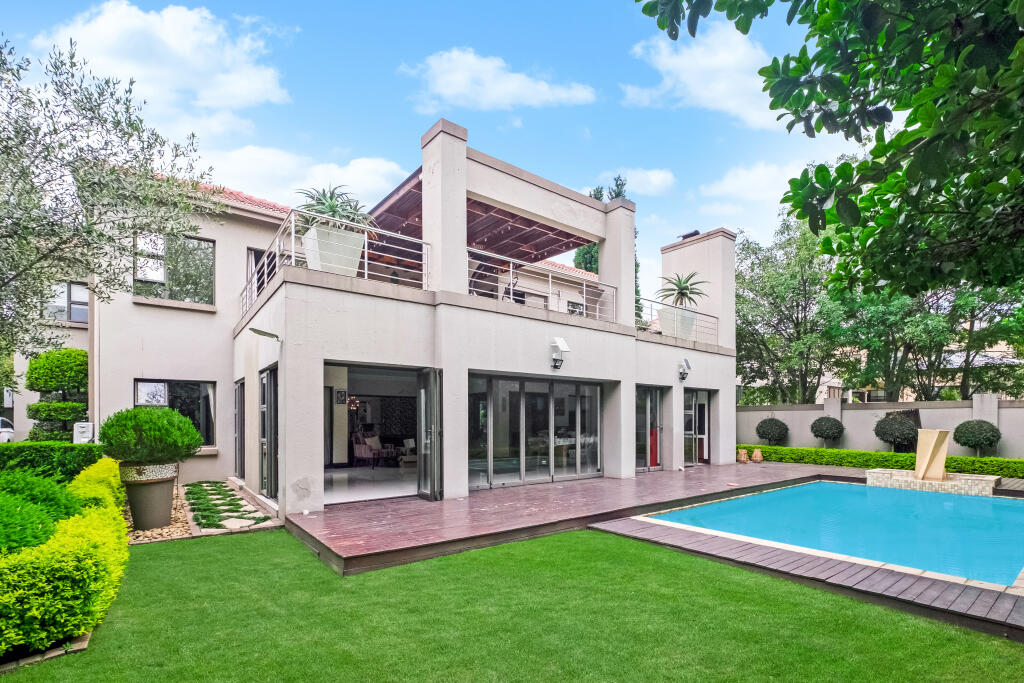 Main image of property: Gauteng, Roodepoort